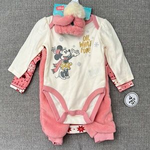 Disney baby set!